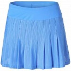 NWT Tail Soft Spleate  Skirt in all over Mosaic M